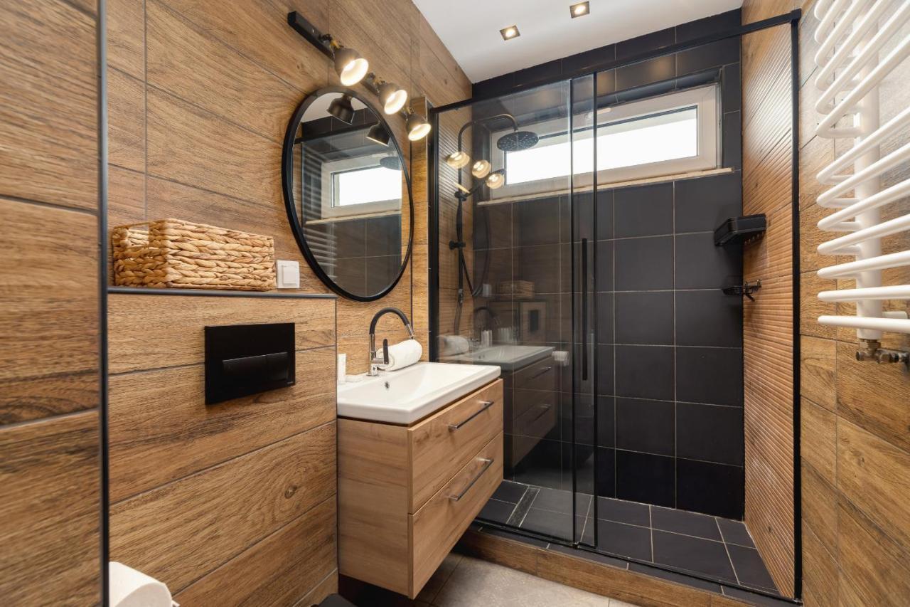 Tauron Arena Lema Family By Renters Apartment *
